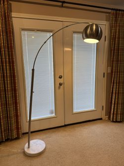Dania Arc floor lamp