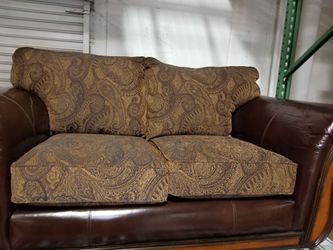 Loveseat brand new