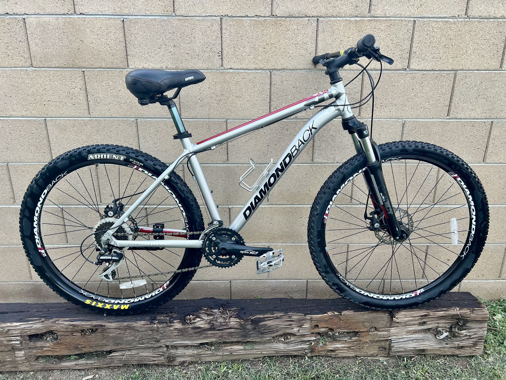 Diamondback Axis Mountain Bike π΅ββοΈ