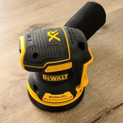 Dewalt 20v Orbital Palm Sander Brushless XR With Variable Speed Brand New Tool Only 