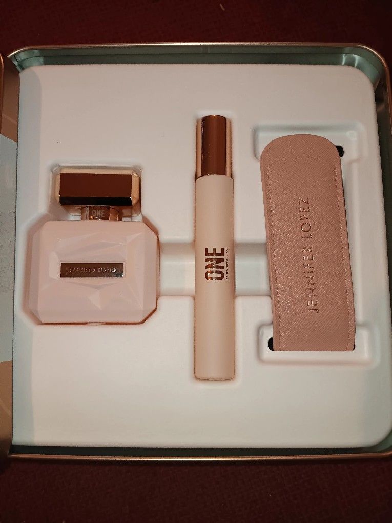 JLO ONE PERFUME