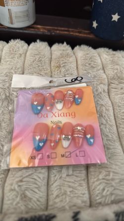 Great press on nail set medium