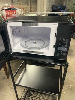 Microwave with table