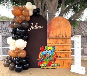 Backdrop with balloons