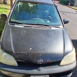 2001 Toyota Echo