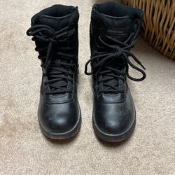 Women’s Work Boots - Size 7.5