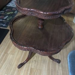 Antique pie crust table