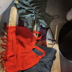 Women’s Clothing Bundle 