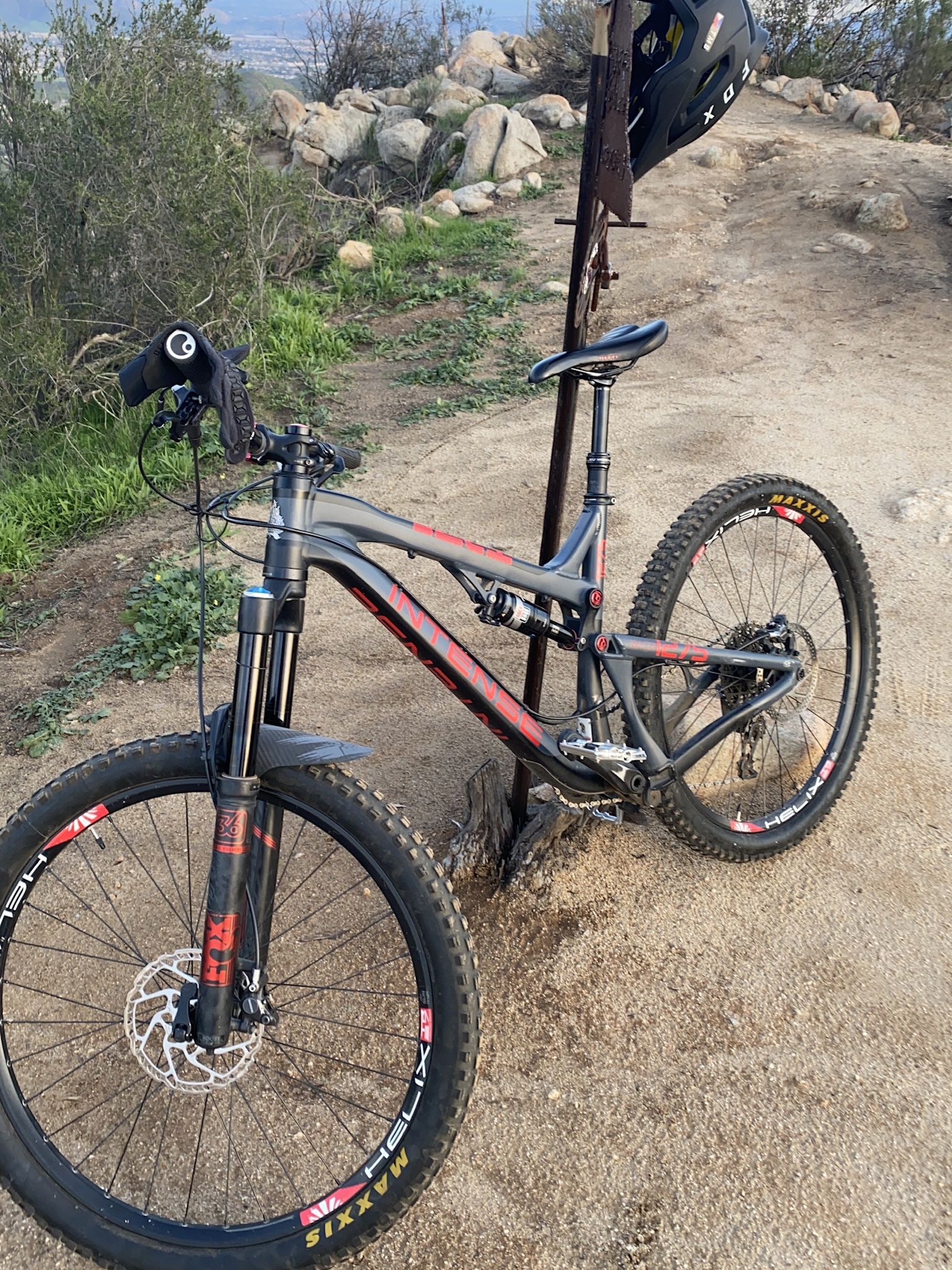 Mountain Bike