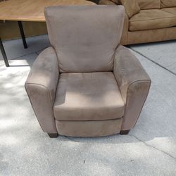 Natuzzi Recliner chair