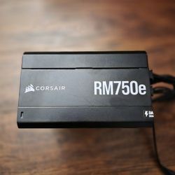 Corsair RM750e (Missing Cables)