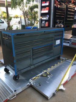 73” snap on tool box (brand new)