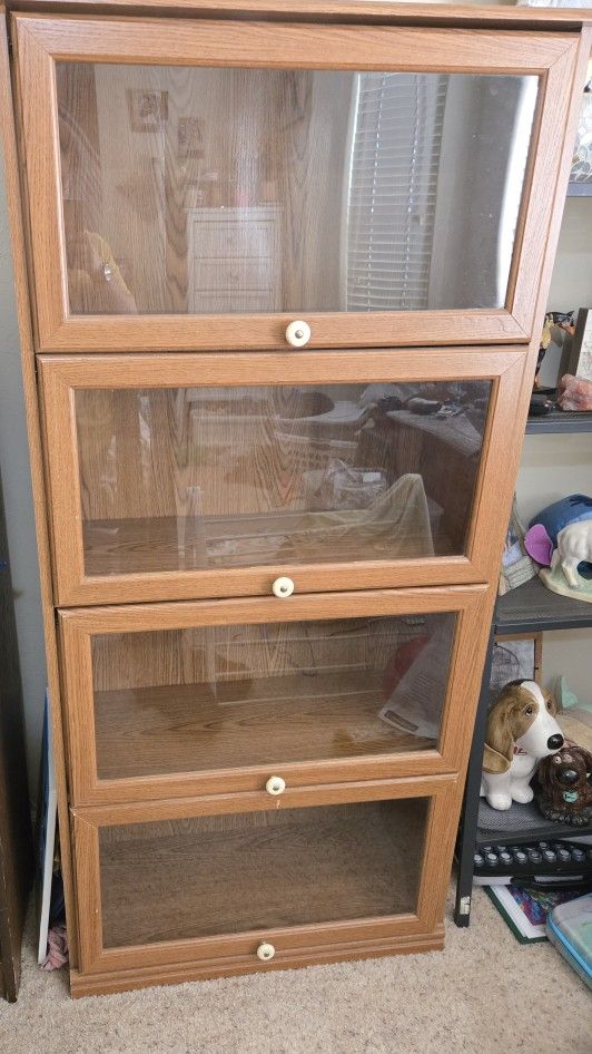 Curio Cabinet/ Bookcase