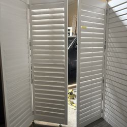 Set Of Bifold Closet Doors 