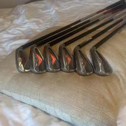 Wilson Staff Di7 Golf Clubs