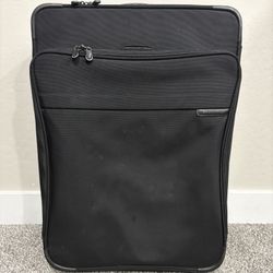 BRIGGS & RILEY ‘Baseline’ Black Nylon Expandable 2-Wheeled Suitcase - U526NX-4