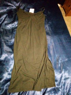 Black bodycon dress