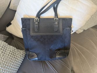 Beautiful Coach Purse
