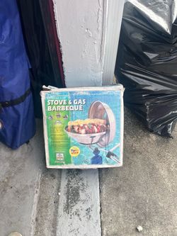 Boat grill in box