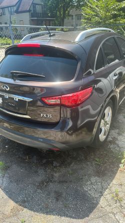 2011 Infiniti FX