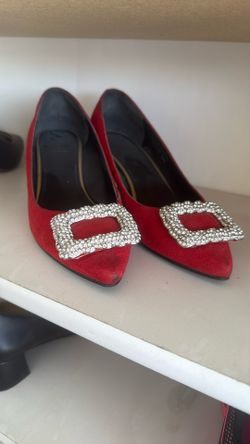 Size 35.5 $15