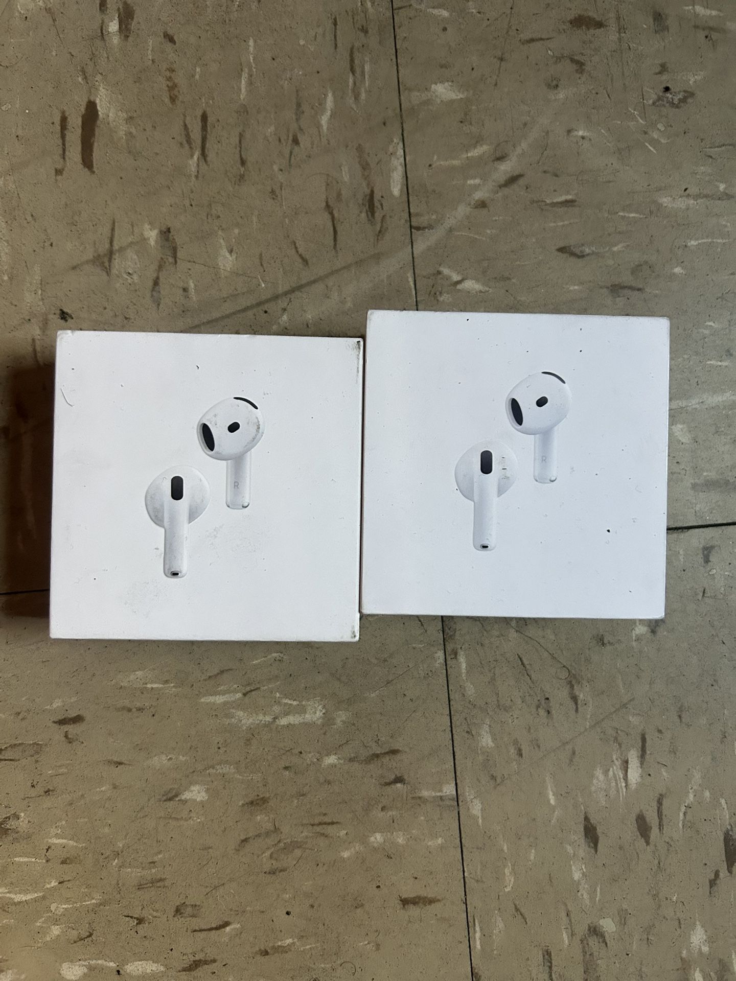 AirPods 4 With active Noise Cancelling