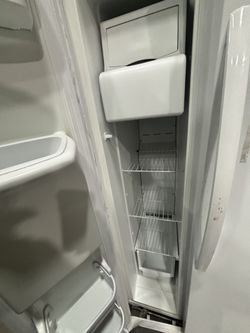Frigidaire dual door fridge
