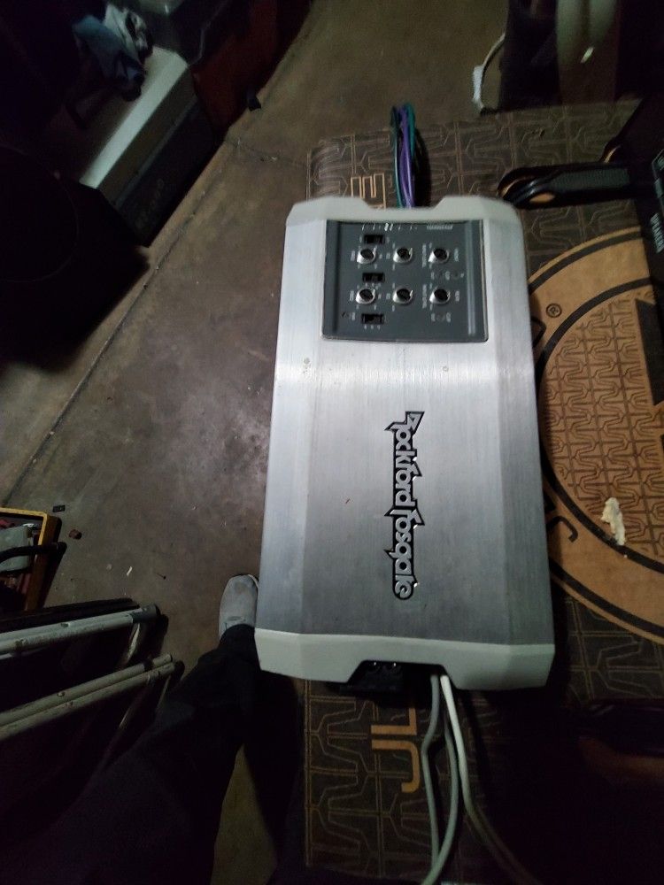 Rockford Fosgate M400x4