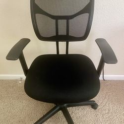 LIKE NEW, CLEAN Office / Desk Chair