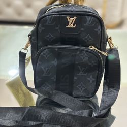 Crossbody 
