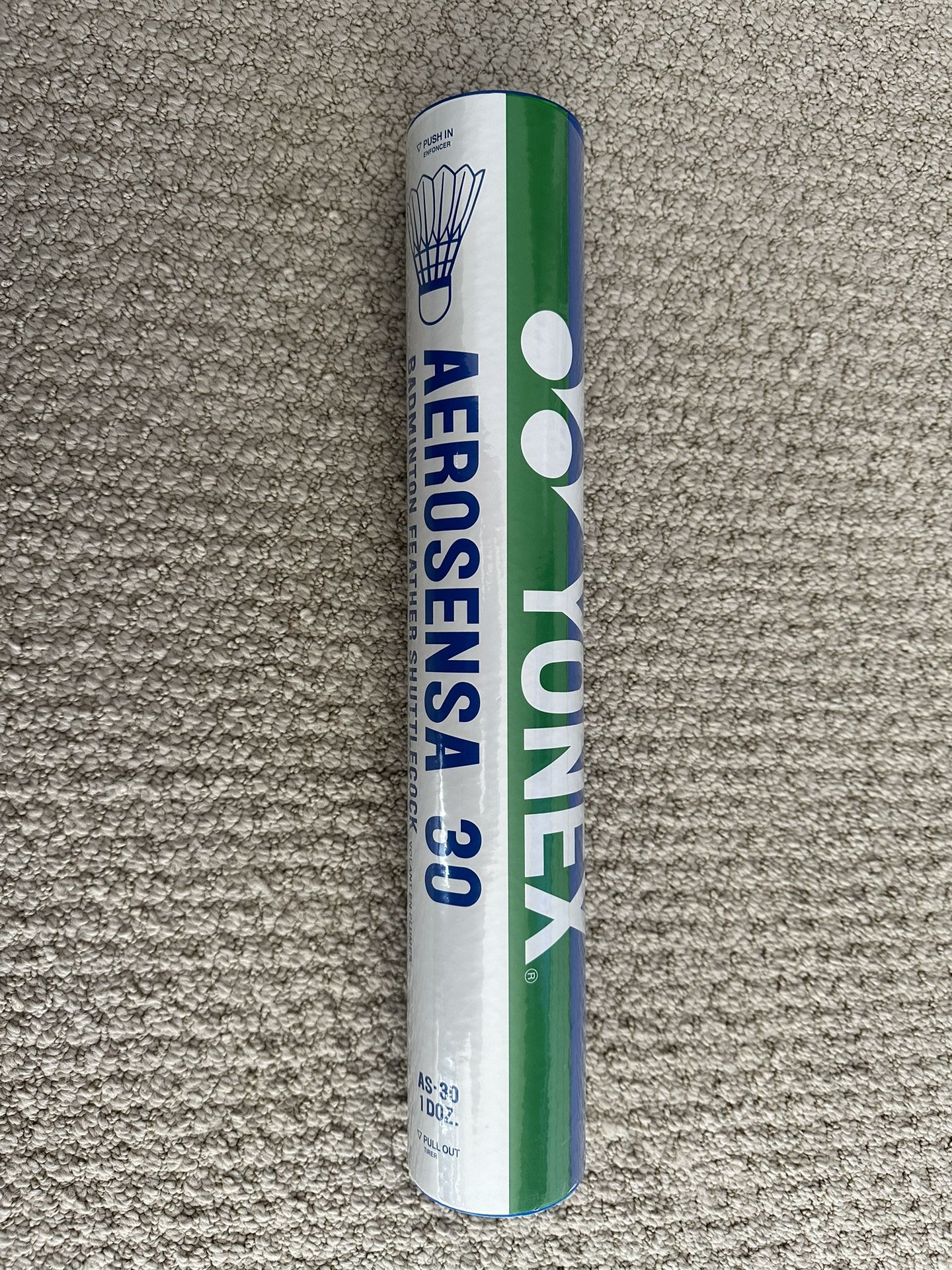 Yonex Aerosensa 30 and Leipai DG10 shuttlecock