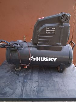 Husky 8 Gallon 150 PSI Air Compressor