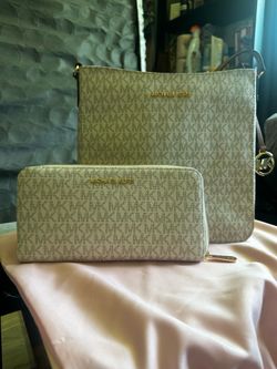 Michael Kors bag and wallet