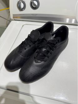 adidas predator cleats size 10.5