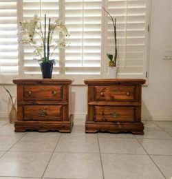 Vintage Sturdy 2 Drawer Nightstand With Hidden Jewelry Compartment