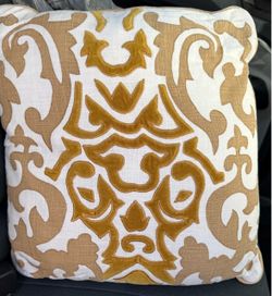 Decorative Throw Pillow / Cushion with Velvet Appliqué