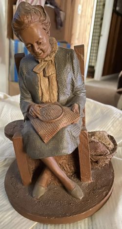 Tom Clark Gnome “Rebecca”