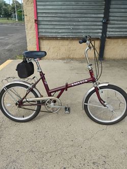 3 speed 20 in foldable univega vintage bicycle with storage bag and bike rack completely intact ready to ride