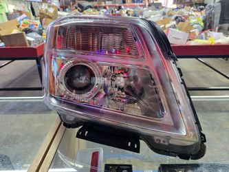 Brock Right Side Headlight for 2010-2015 Terrain