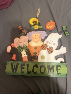 Halloween Welcome Sign