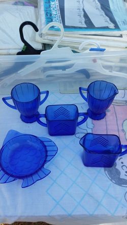 Glass set collectibles
