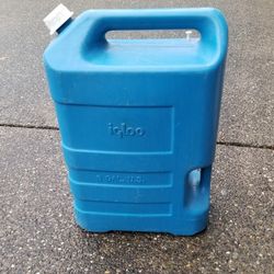 Igloo Gas Can