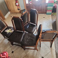 Free - 6 Dining Chairs