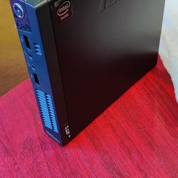Lenovo Thinkcentre M72e small form pc computer