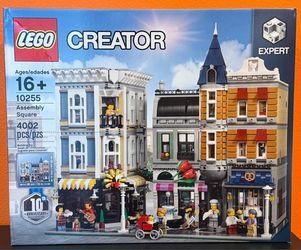 LEGO Creator Expert: Assembly Square #10255 New Sealed Box