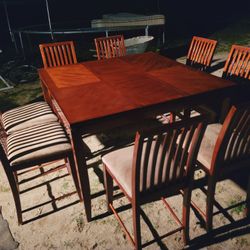 Pub Height Dining Set With 8 Chairs 