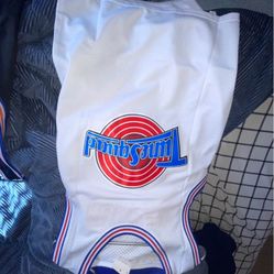 4 Brand New Jerseys , Look At The Names. 