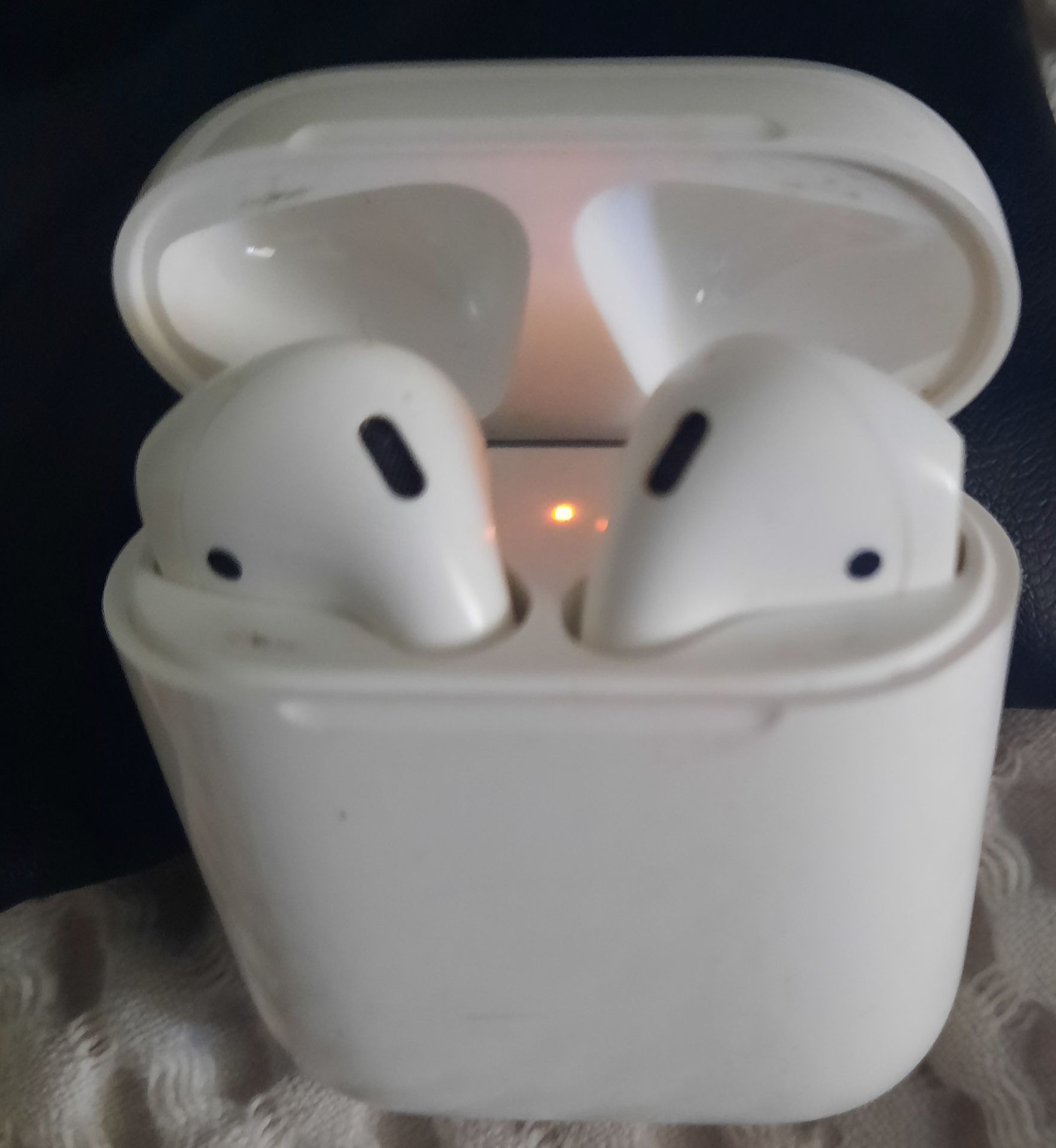 AirPods 2