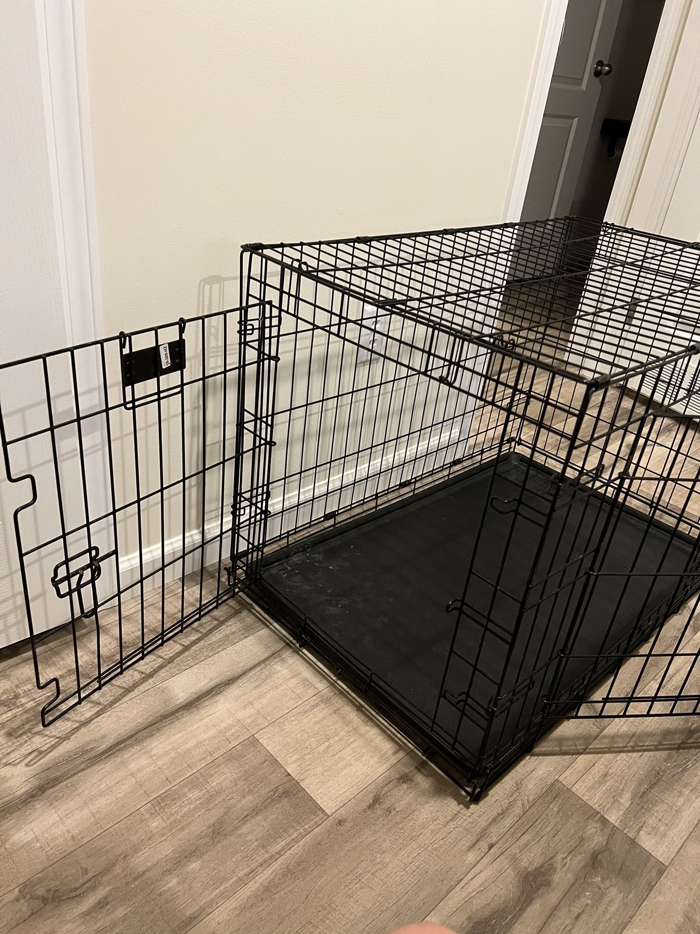 Medium Dog Crate
