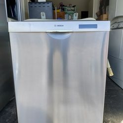 Like New Bosch Stainless Inside And Out Dishwasher Works Perfect With Warranty